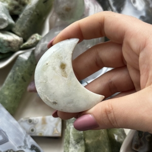 Opal niebieski peruwiański księżyc k87