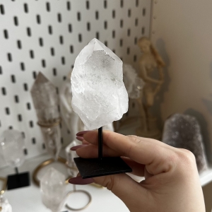 Monokryształ kwarcu na stojaku L45